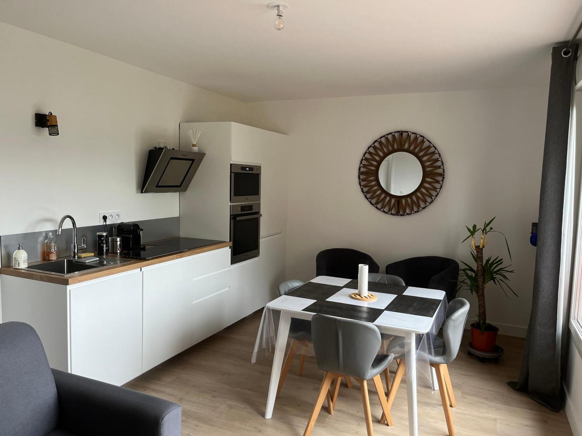 Appartement Tout Confort Brehal Luaran gambar
